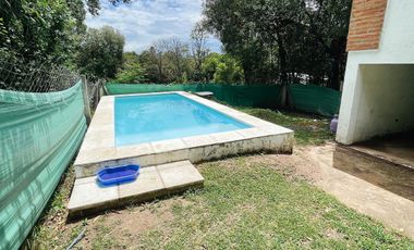 Casa en  VENTA en SALSIPUEDES APTO CRÉDITO - 2 Dormitorios - Pileta, Quincho