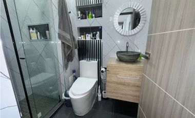SE VENDE APARTAMENTO EN BARRIO GRANADA NORTE DE CALI