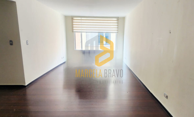SE ARRIENDA ESPLÉNDIDO APARTAMENTO EN EL BARRIO PANDIACO.MB