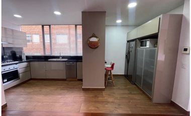 ARRIENDO APARTAMENTO AMOBLADO EN CHICO RESERVADO