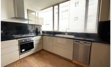 ARRIENDO APARTAMENTO AMOBLADO EN CHICO RESERVADO