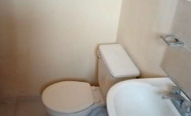 Venta de casa en condominio en Almoloya, Edo Méx, con 1 recámara