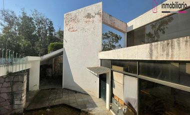 Vendo Casa como  Terreno en  La Herradura