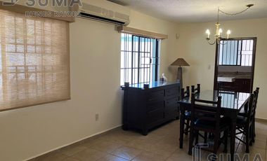 Casa con Jardín en Venta en Col. Tolteca,  Tampico Tamaulipas.