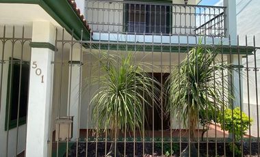 Casa con Jardín en Venta en Col. Tolteca,  Tampico Tamaulipas.