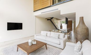 CASA 2 RECAMARAS 2 BAÑOS  EN TULUM/ PREMIUM/ ENTREGA INMEDIATA/ ALBERCA/ GYM.