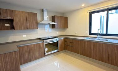 Casa en renta en Fenix Residencial