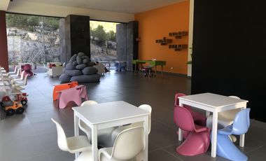 Departamento en RENTA Amueblado T. cantera San Jeronimo Monterrey