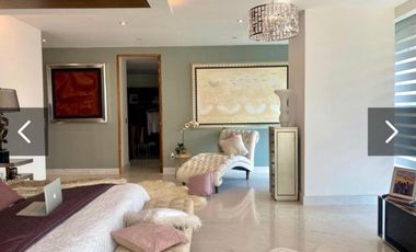 Departamento en Lomas Country Club