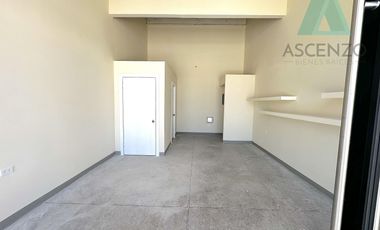 Renta de Locales Comerciales en Plaza Zarco,Seraco