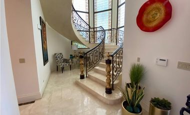 CASA EN VENTA EN ISLAND ESTATES, SANTA MARIA, 6 RECAMARAS