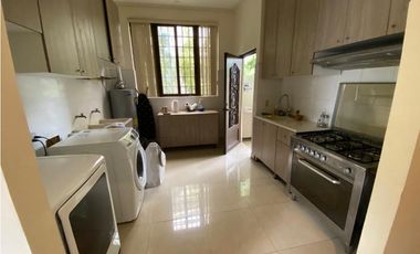 CASA EN VENTA EN ISLAND ESTATES, SANTA MARIA, 6 RECAMARAS