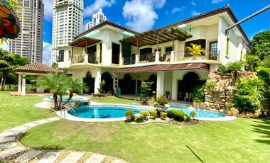 CASA EN VENTA EN ISLAND ESTATES, SANTA MARIA, 6 RECAMARAS