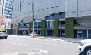 ALQUILER LOCAL COMERCIAL. via España 170m2