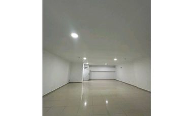 ALQUILER LOCAL COMERCIAL. via España 170m2