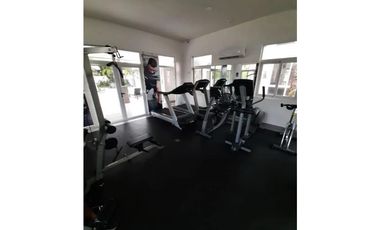 ALQUILER DE CASA  CON TERRAZA SEMI,AMOBLADA EN VERSALLES 230M2