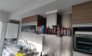 VENTA DPTO 3 AMB FRENTE C/BALCÓN, COCH, BAUL, GIM, PISCINA, QUINCHO.