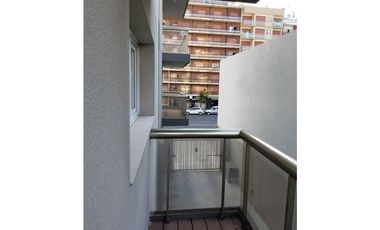 VENTA DPTO 3 AMB FRENTE C/BALCÓN, COCH, BAUL, GIM, PISCINA, QUINCHO.