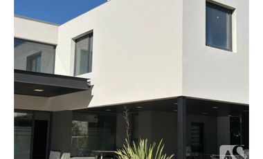 ALQUILER - VENTA COMAHUE GOLF CLUB