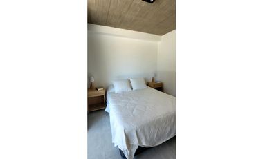 IMPONENTE DPTO EN EDIF. ARENO EN PINAMAR NORTE