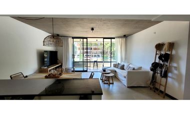 IMPONENTE DPTO EN EDIF. ARENO EN PINAMAR NORTE