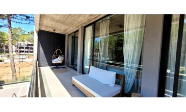 IMPONENTE DPTO EN EDIF. ARENO EN PINAMAR NORTE