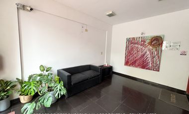 Departamento 3 ambientes  70 m² en venta con cochera en Adrogué
