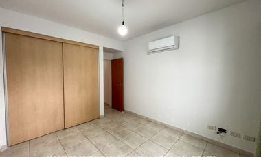 Departamento 3 ambientes  70 m² en venta con cochera en Adrogué