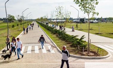 Terreno / Lote en venta de 300m2 ubicado en Pueblo Esther