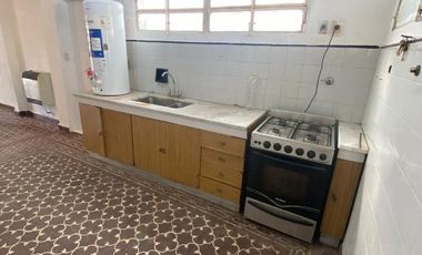 Casa en venta en Quilmes Este