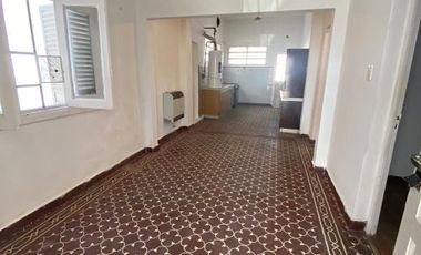 Casa en venta en Quilmes Este