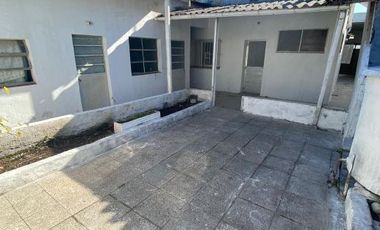 Casa en venta en Quilmes Este
