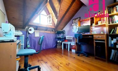 Chalet PH en venta en Ezpeleta Este