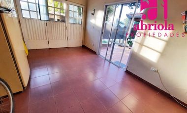 Chalet PH en venta en Ezpeleta Este