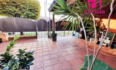 Chalet PH en venta en Ezpeleta Este