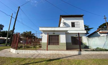 ALQUILER  Casa 3 ambientes Longchamps