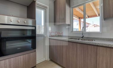 Casa en arriendo en LAMPA