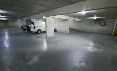 Estacionamiento en venta en SANTIAGO