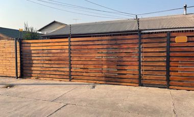 Casa en arriendo en SANTIAGO