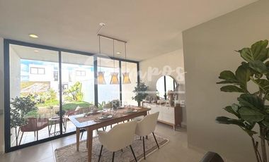 Casa de 2 pisos, 3 recamaras en privada en Conkal Yucatan  Entrega abril 2026