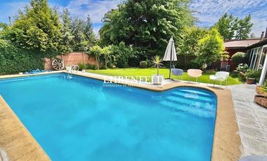 Las Rastras, Talca. Casa en condominio.