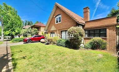 Las Rastras, Talca. Casa en condominio.