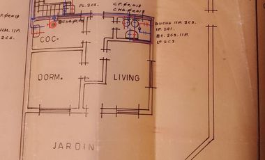 CASA EN VENTA C/PATIO Y TERRAZA-MTE.CHINGOLO-LANÚS