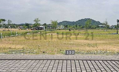 Venta De Terrenos 600m2 en Parques De Batan, Samborondon Mab.V