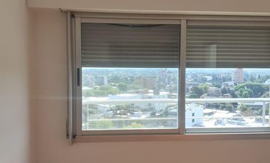 Pent House en venta - 3 dorm 2 baños doble cochera Centro de Escobar!