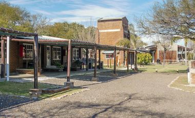 Edificio Comercial / complejo turístico en venta Gualeguaychu