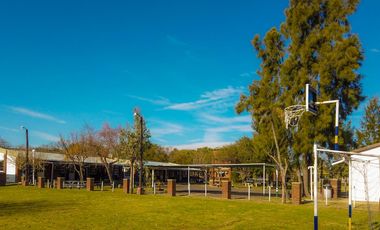 Edificio Comercial / complejo turístico en venta Gualeguaychu