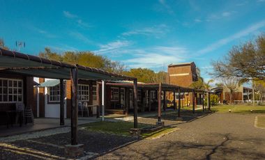 Edificio Comercial / complejo turístico en venta Gualeguaychu