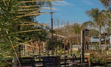 Edificio Comercial / complejo turístico en venta Gualeguaychu