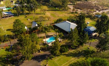 Edificio Comercial / complejo turístico en venta Gualeguaychu